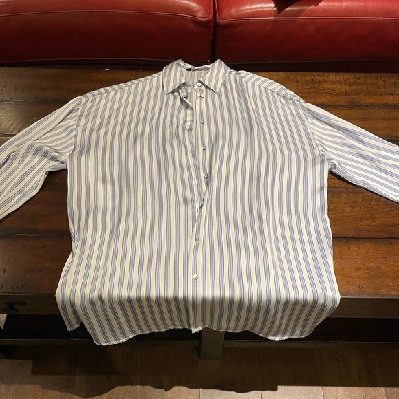 Beach blouse from Zara. - Picture 2 of 3